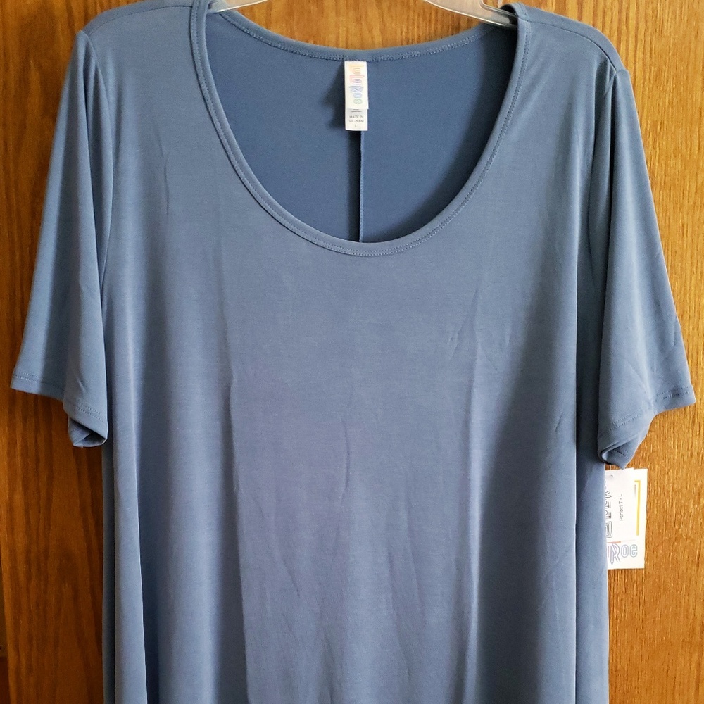 LuLaRoe Perfect T